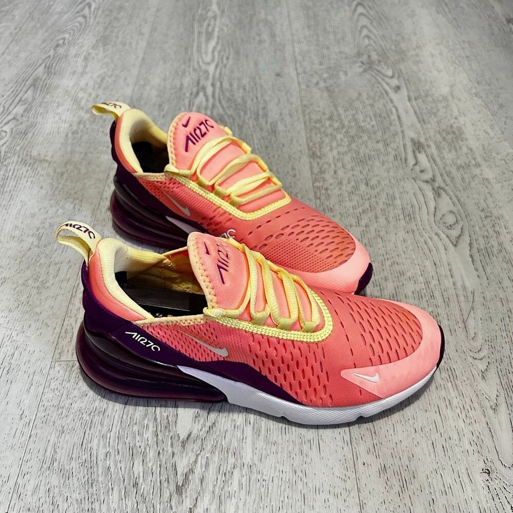 Nike Air Max 270 GS - women’s running shoes - size 6y